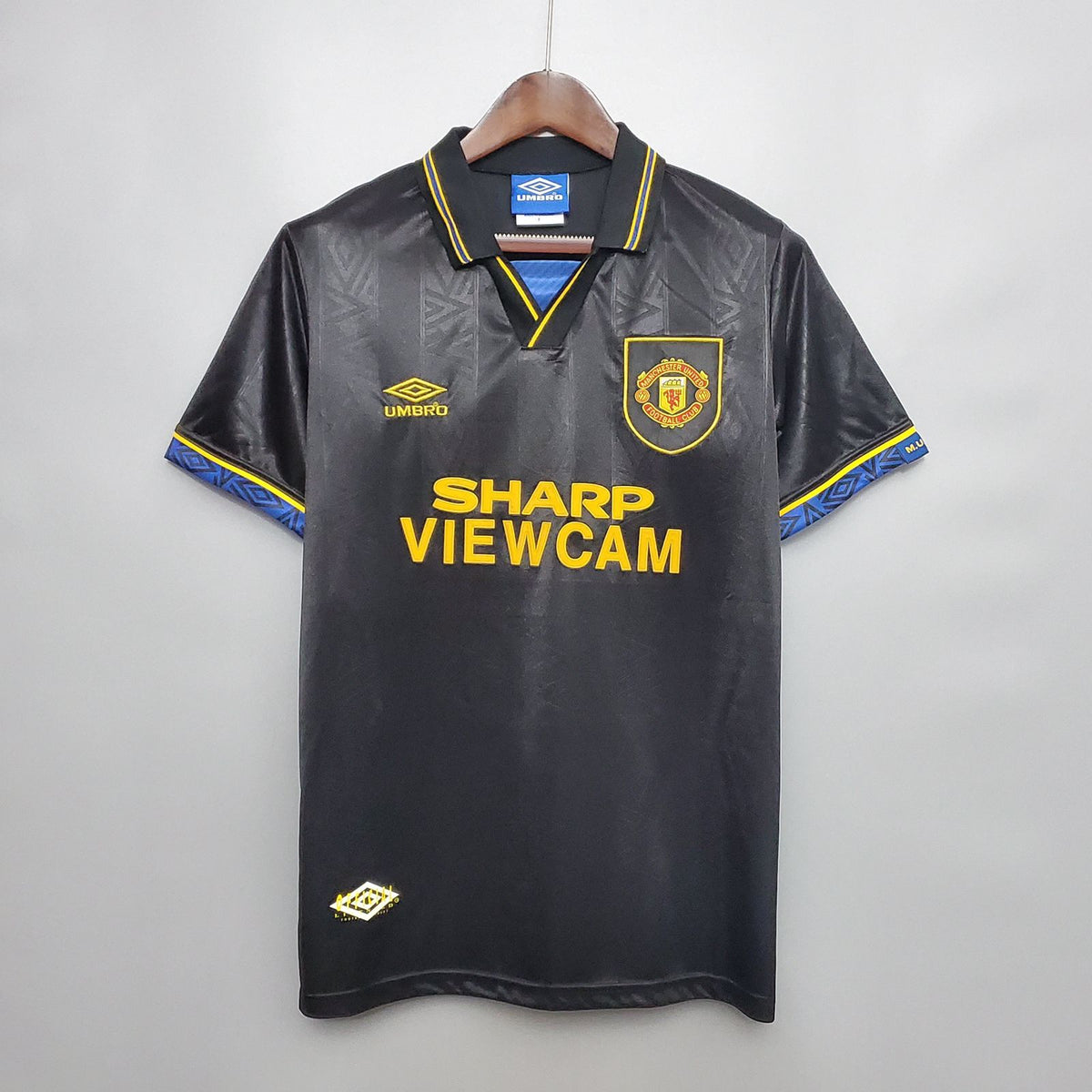 Manchester United 1993/94 Away Shirt