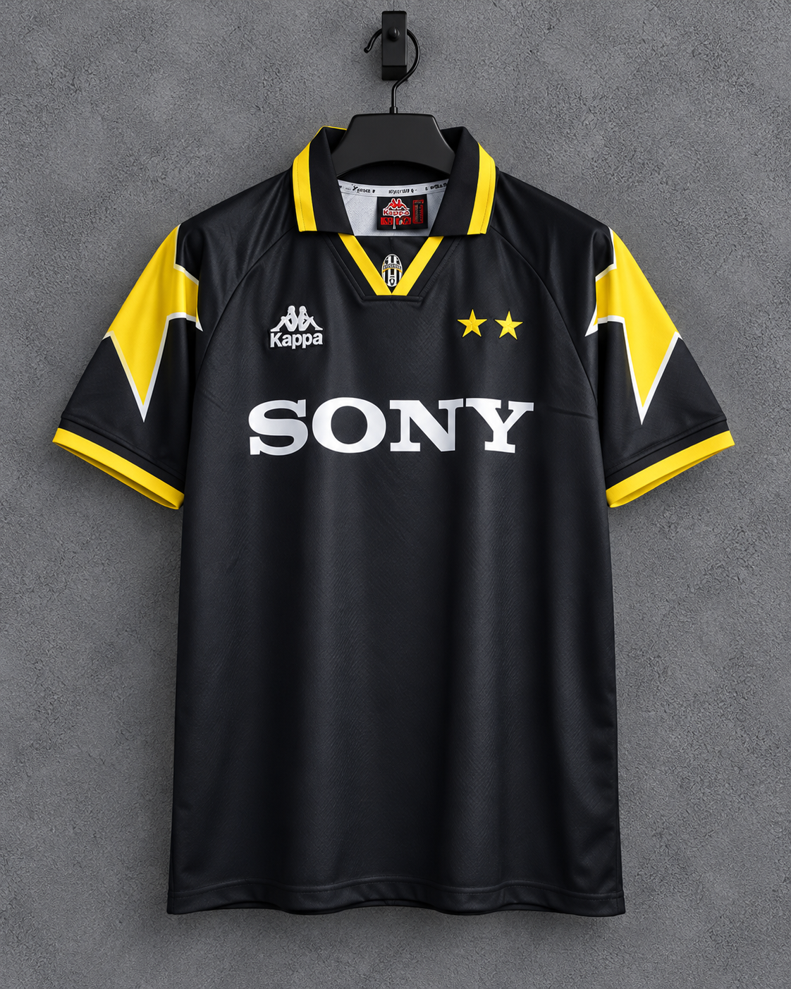 Juventus 1995/97 Third Shirt