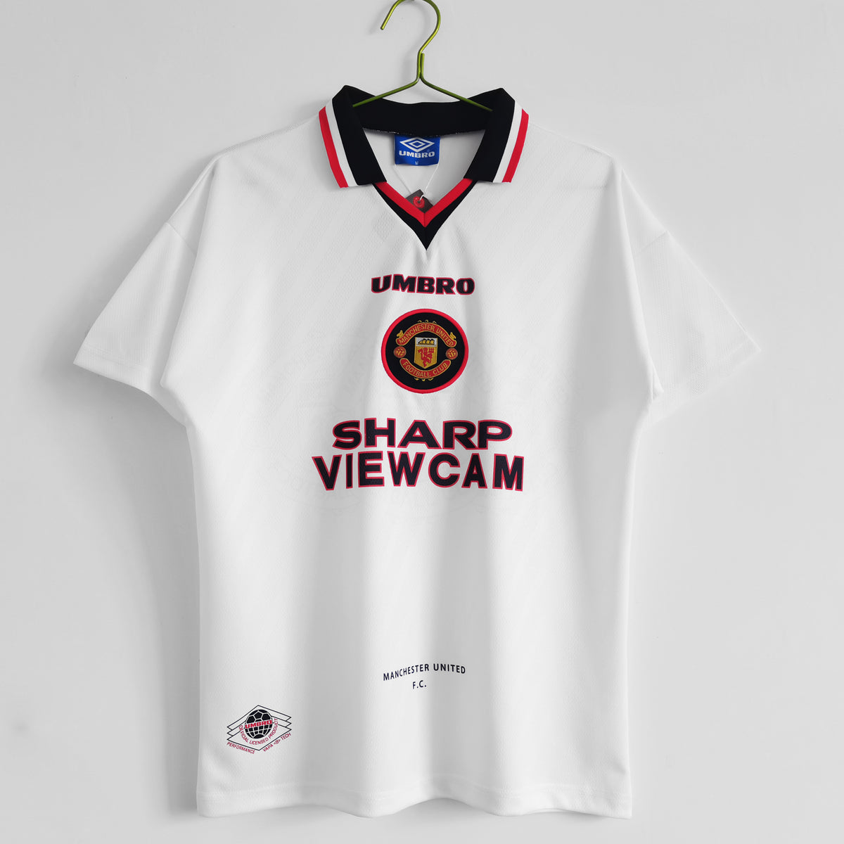 Manchester United 1996/98 Away Shirt