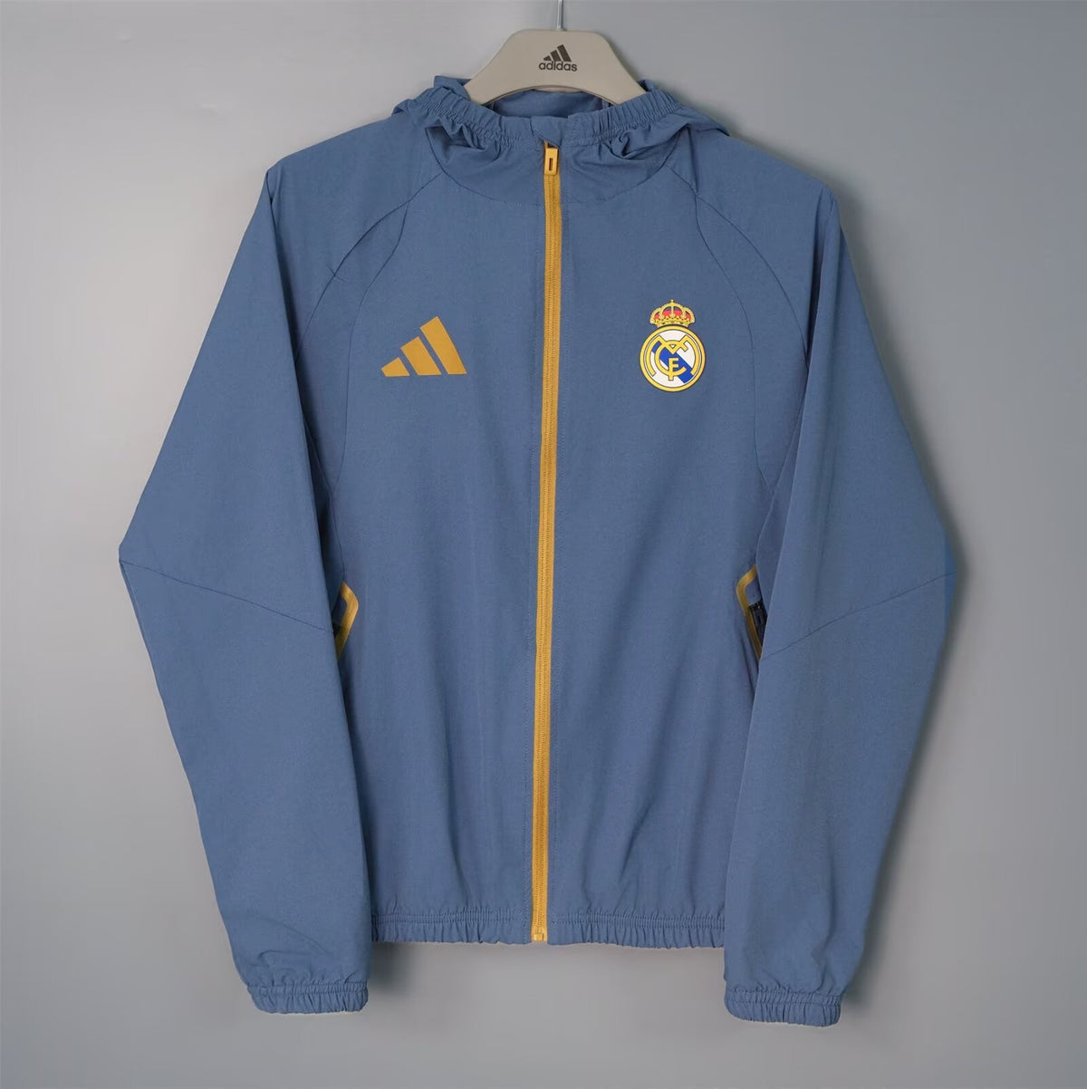 Real Madrid 2026/27 Windbreaker (Grey)