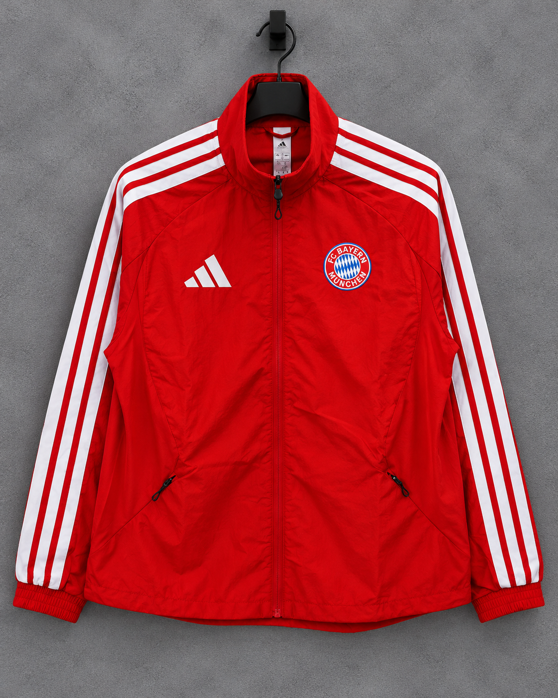 Bayern 2026/27 Windbreaker (Red)