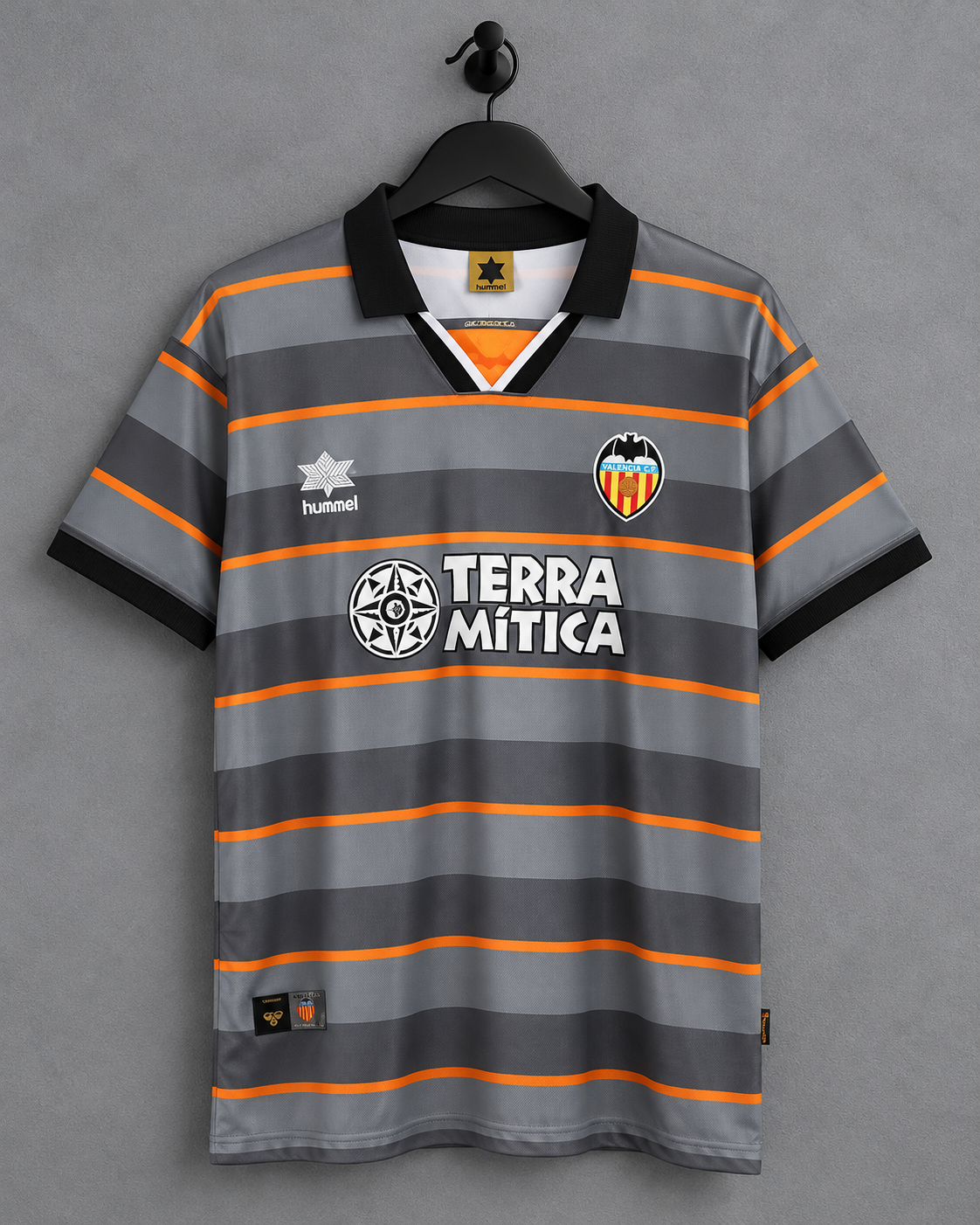 Valencia 1999/00 Third Shirt