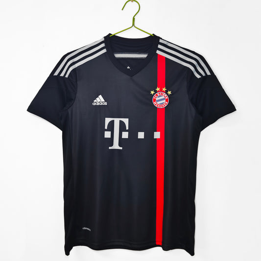 Bayern 2014/15 Away Shirt