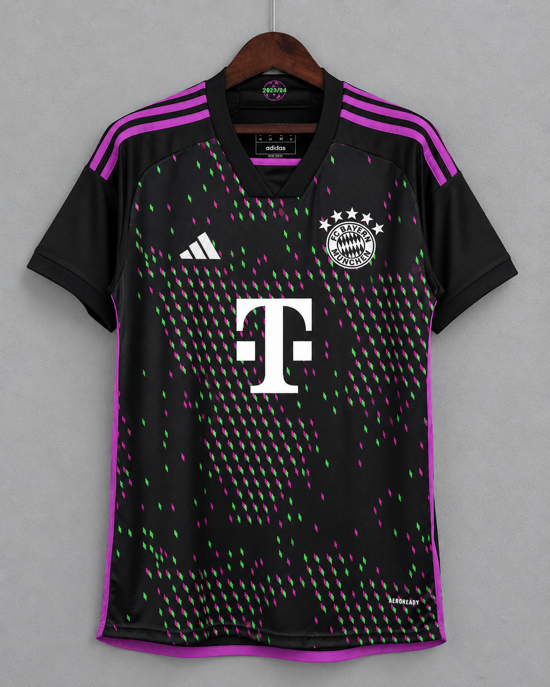 Bayern 2023/24 Away Shirt