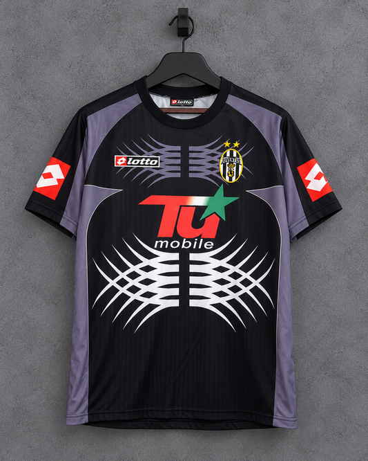 Juventus 2001/02 Goalkeeper Shirt