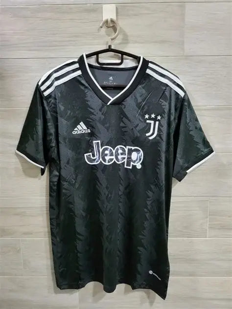 Juventus 2022/23 Away Shirt