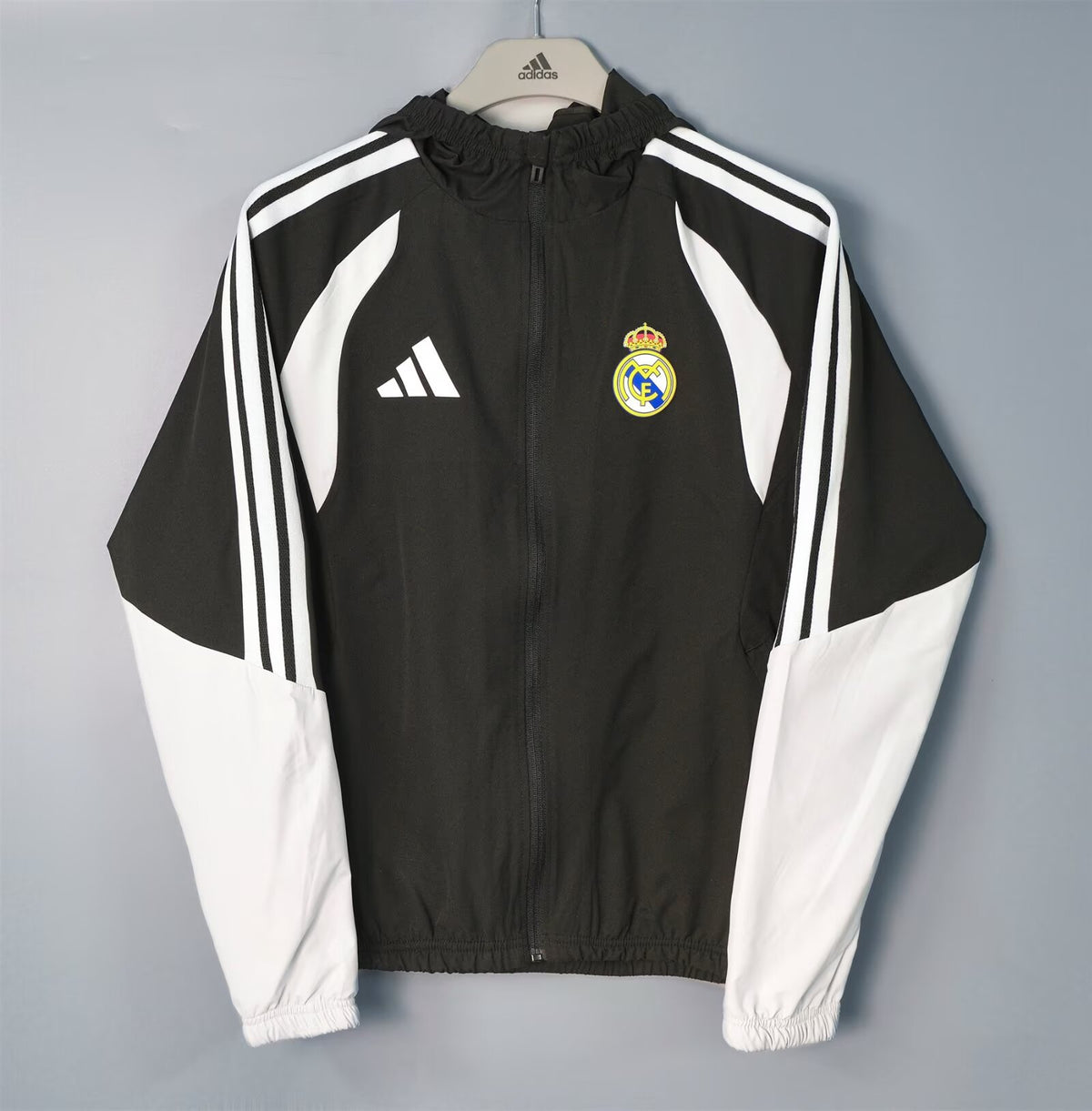 Real Madrid 2026/27 Windbreaker (Black And White)